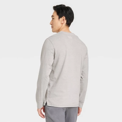 Men's Standard Fit Crewneck Long Sleeve T-Shirt - Goodfellow & Co™ 3 Men's Standard Fit Crewneck Long Sleeve T-Shirt - Goodfellow & Co™