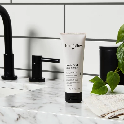 Exfoliating Face Scrub - 4 Fl Oz - Goodfellow & Co™ 3 Exfoliating Face Scrub - 4 Fl Oz - Goodfellow & Co™